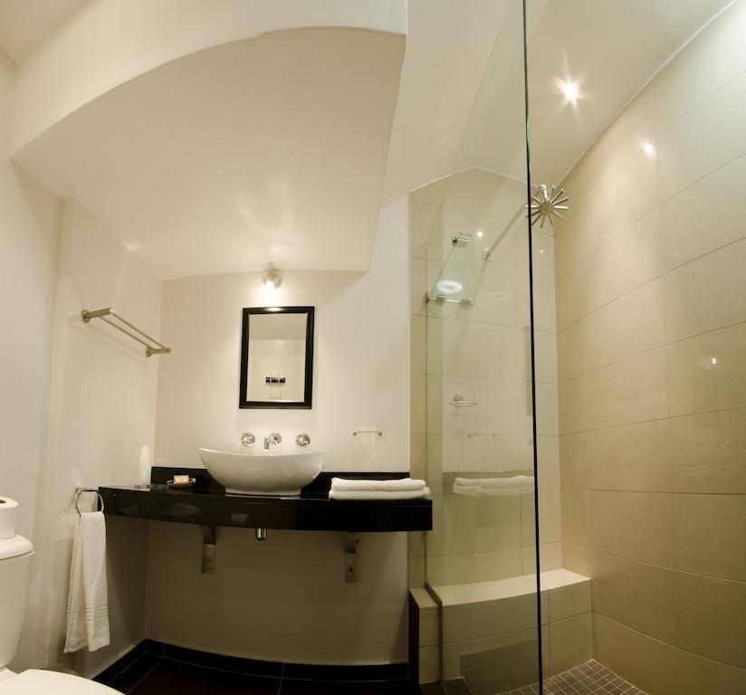 Small Bay Guest House 布鲁堡史特兰 外观 照片