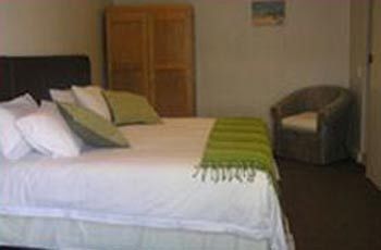 Small Bay Guest House 布鲁堡史特兰 外观 照片